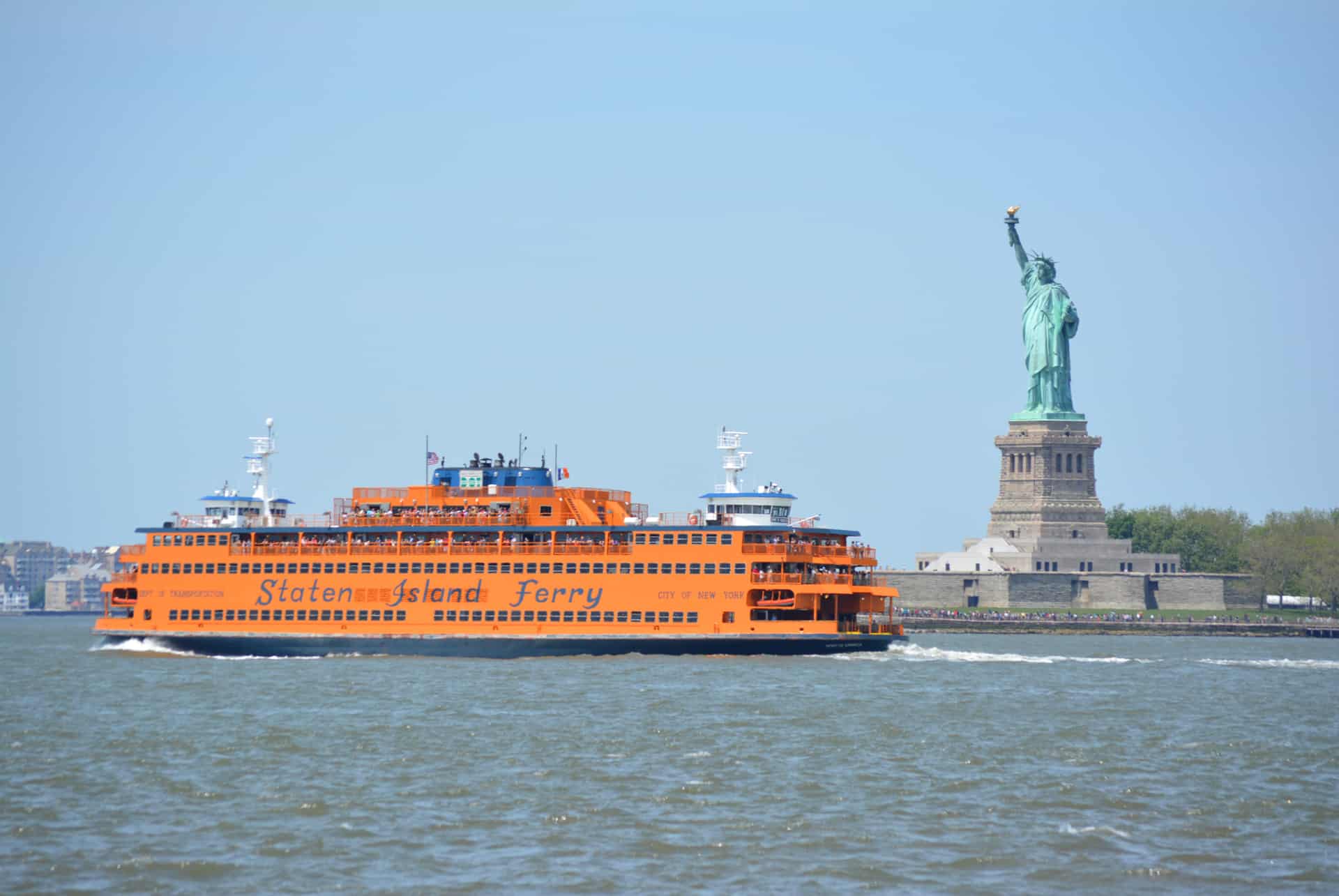 prendre le ferry new york mai