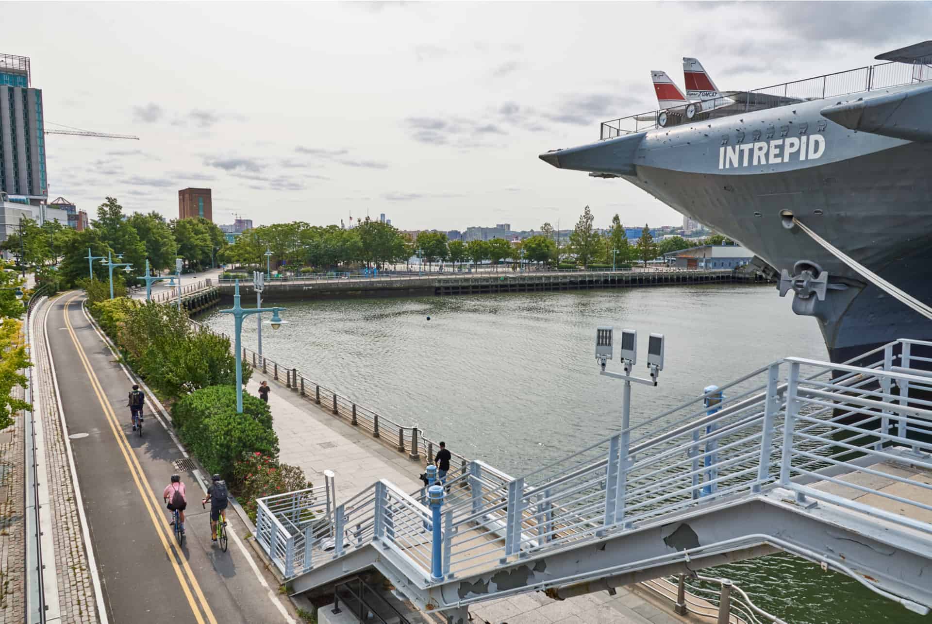 intrepid museum