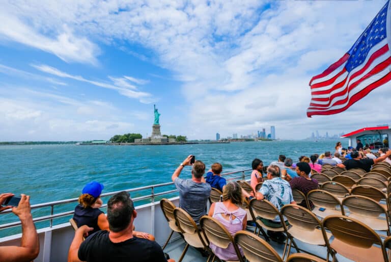 Croisière touristique
