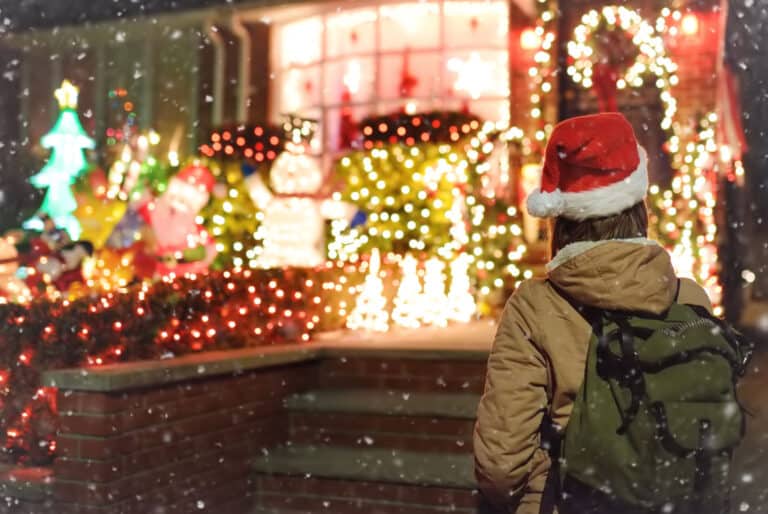 Visite de Dyker Heights en français