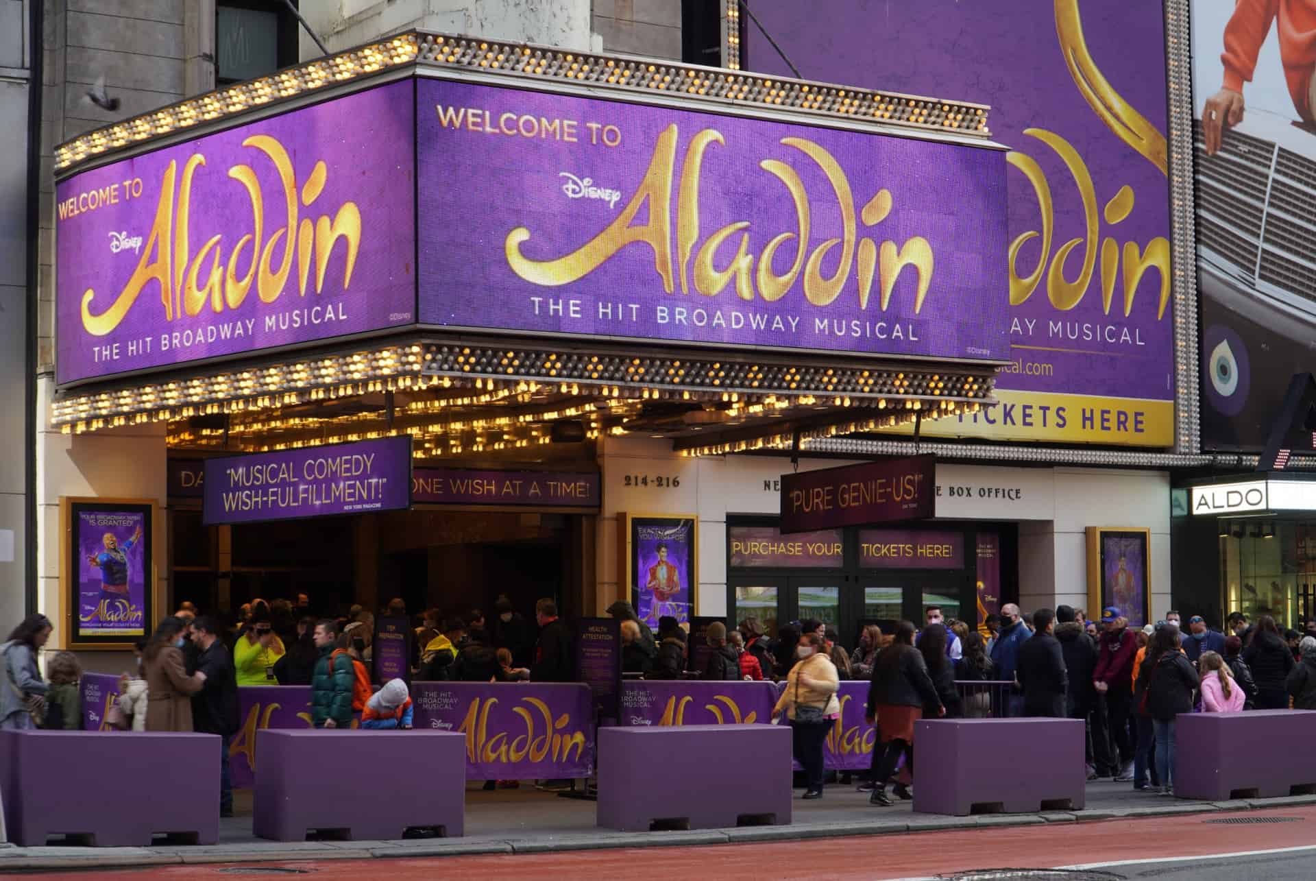 aladdin comedies musicales a broadway