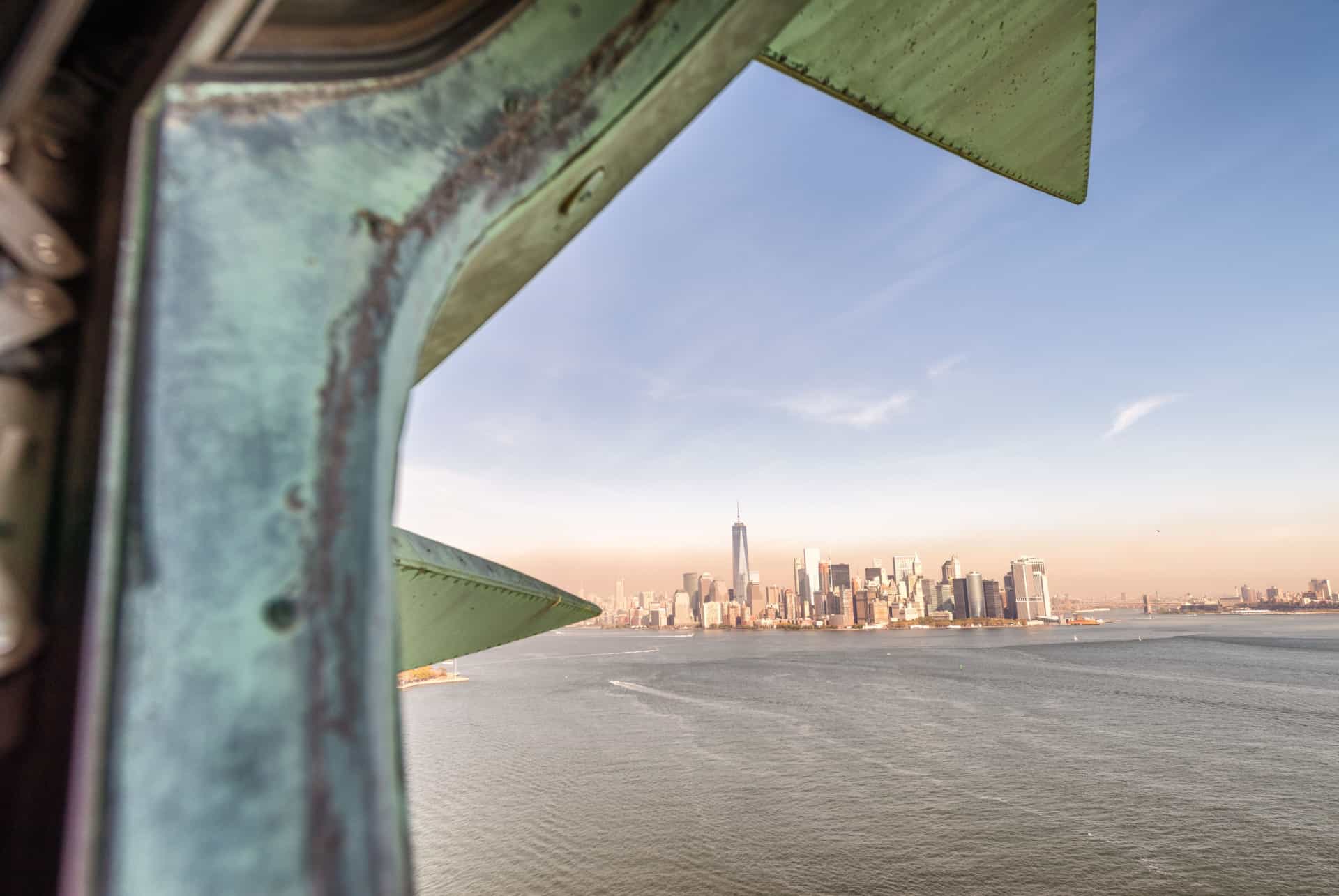 vue de l interieur de la statue de la liberte