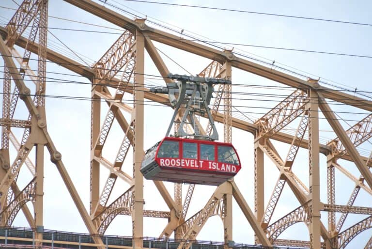 activites insolites roosevelt island tram