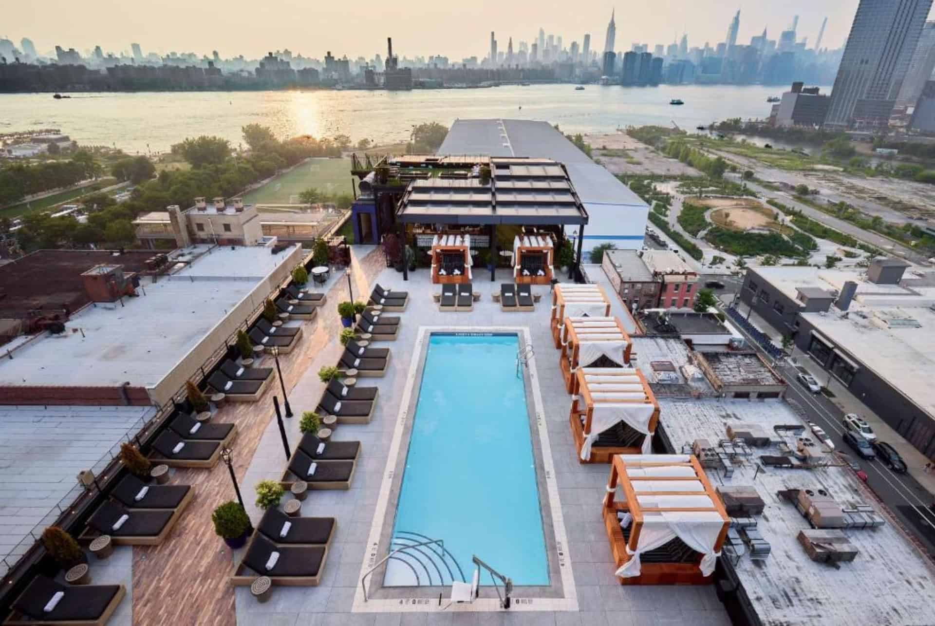 arlo williamsburg hotels avec piscine